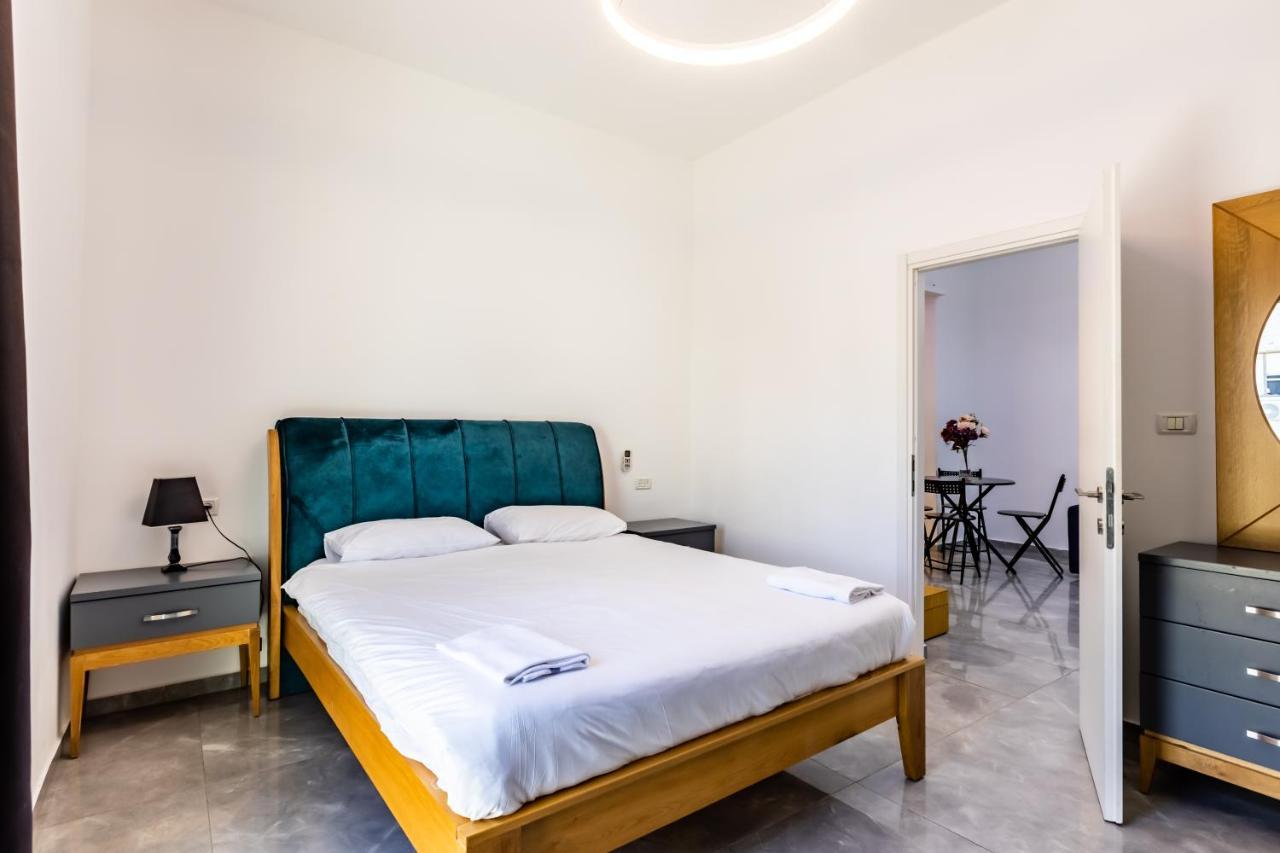 Boutique Sea Residence By The Beachテル・アビブ エクステリア 写真